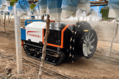 这种“数据驱动”的决策模式代替了保守“经验